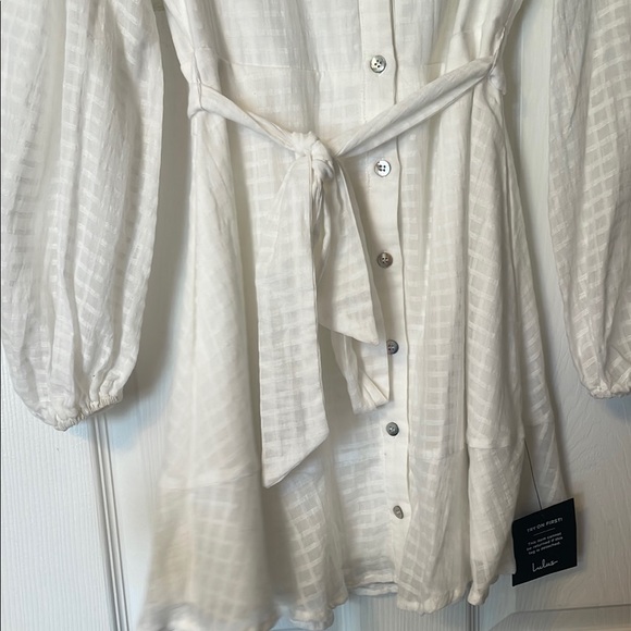 ABSOLUTELY adorable Lulu's White Babydoll Dress with Bishop Sleeves NEW - Picture 4 of 9